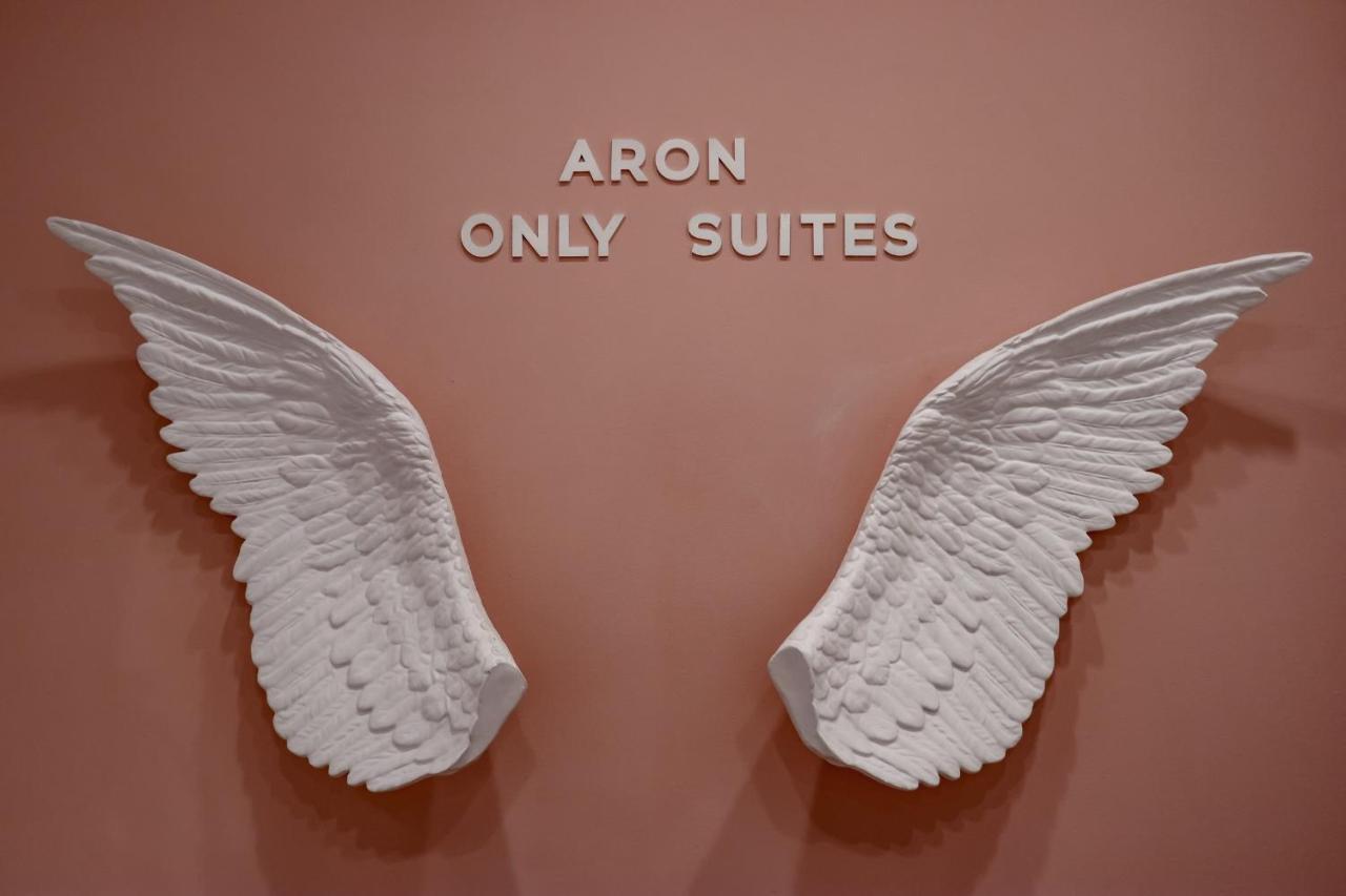 Aron Only Suites Bed And Breakfast Pescara Ngoại thất bức ảnh